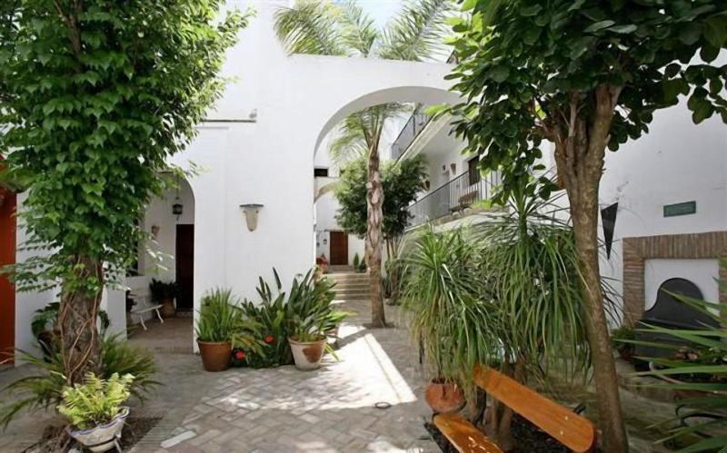 Posada de Palacio image