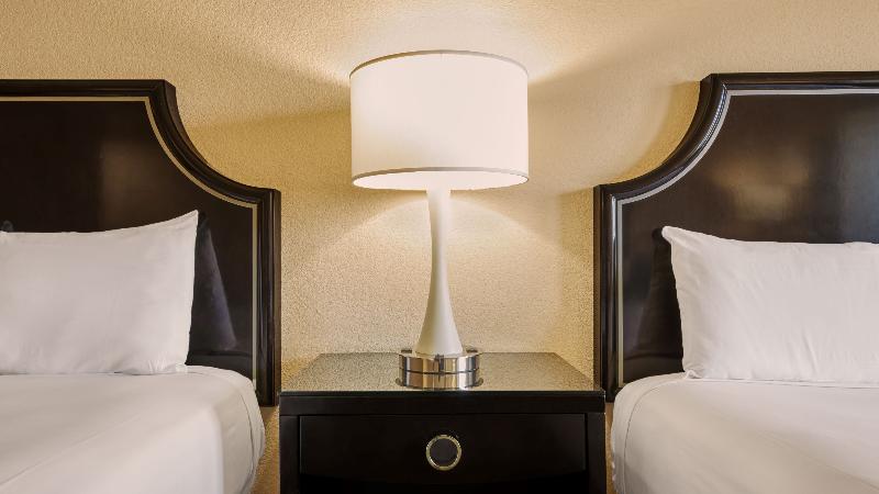Tropicana Laughlin - A Caesars Rewards image