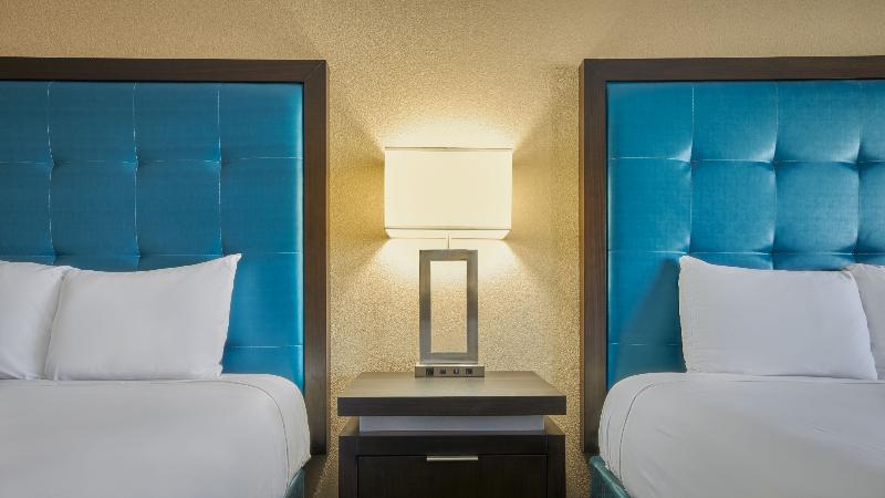 Tropicana Laughlin - A Caesars Rewards image