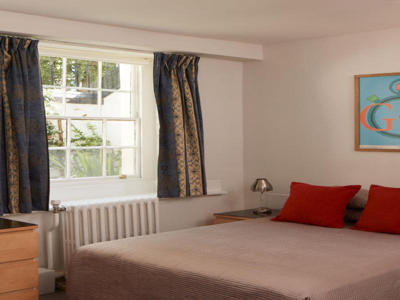 The Euro Hotel image