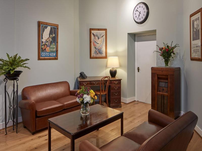 The Euro Hotel image