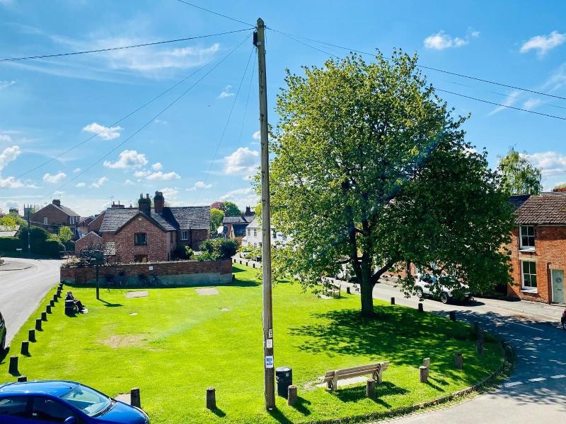 The Star Inn 1744 image