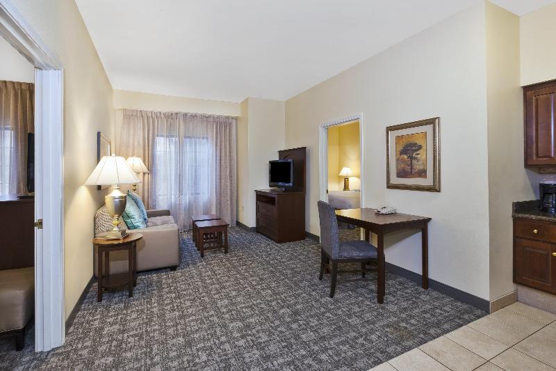 Staybridge Suites Lansing-Okemos photo 19