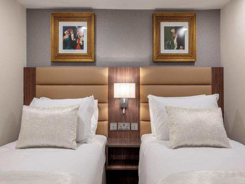 Grand Concerto Hotel image