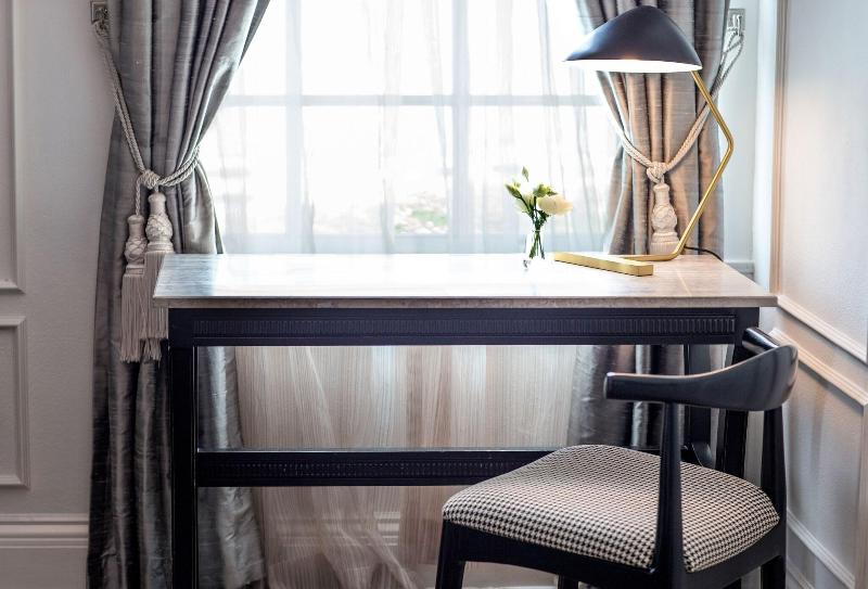 Culver Hotel image