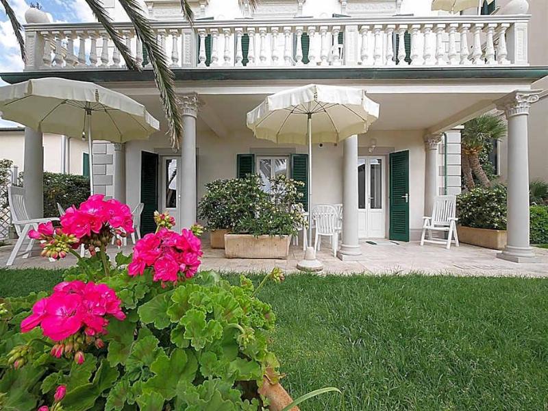 Villa Piani image