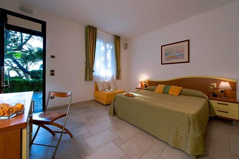 I Ginepri image