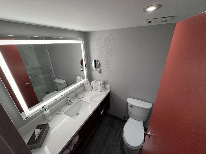 Best Western Premier Lakeland North image
