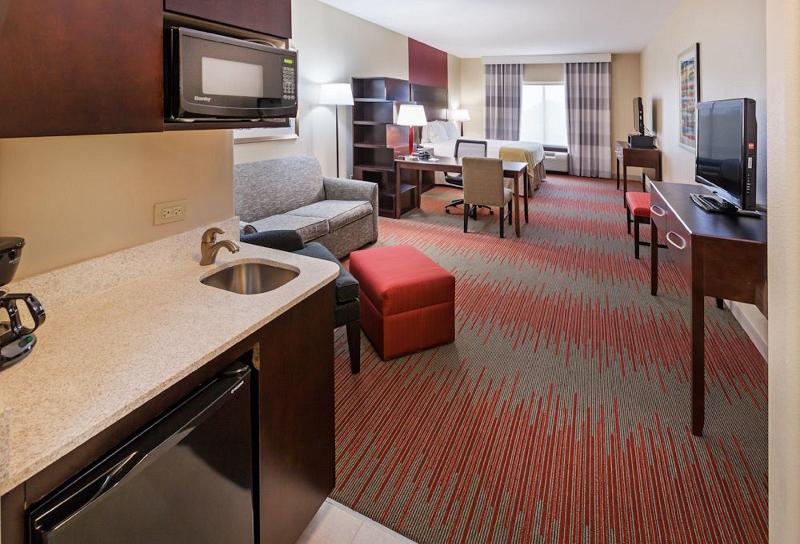 Holiday Inn Express & Suites Duncan photo 24