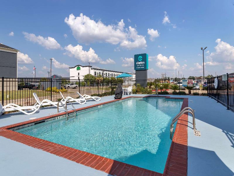 Clarion Pointe Sulphur - Lake Charles