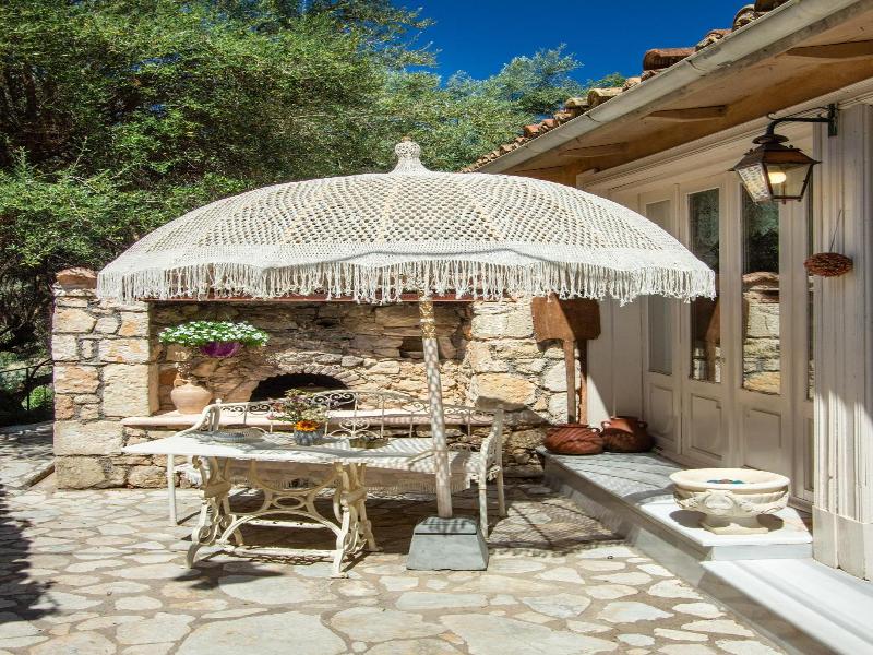 Pavezzo Country Retreat image