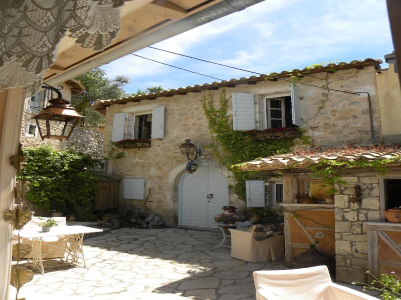 Pavezzo Country Retreat image