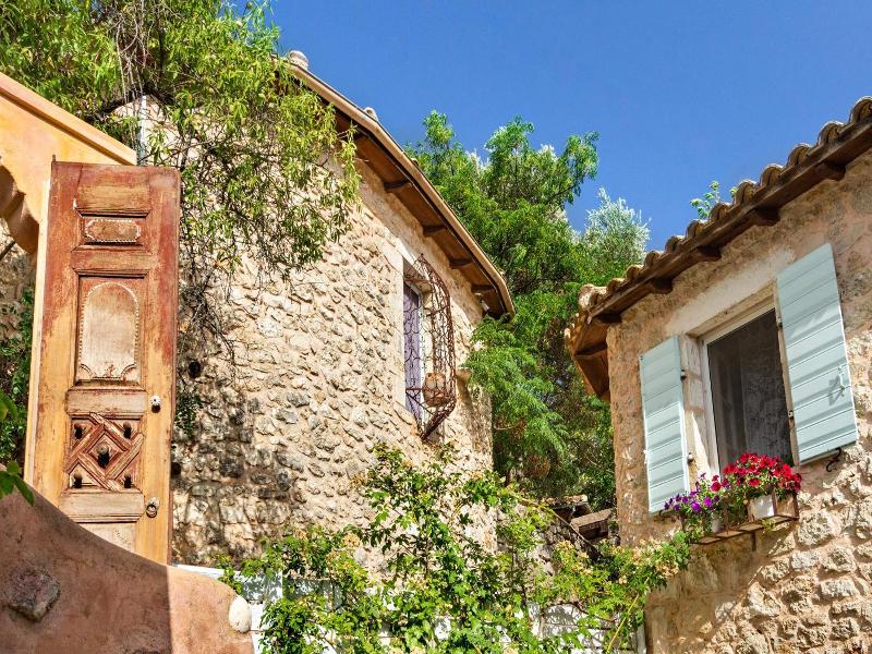 Pavezzo Country Retreat image
