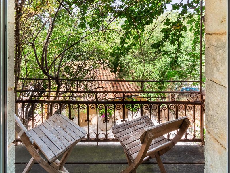 Pavezzo Country Retreat image
