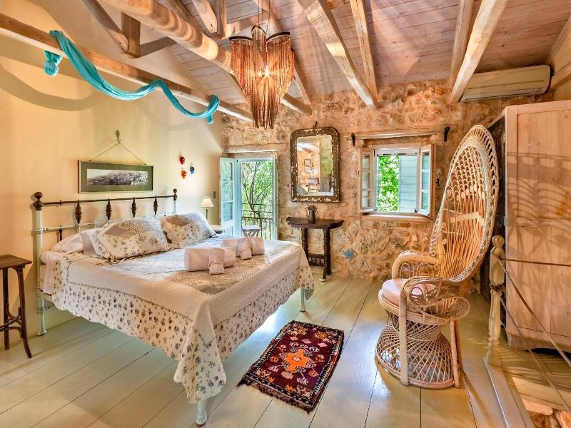Pavezzo Country Retreat image
