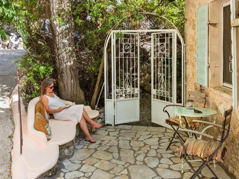 Pavezzo Country Retreat image