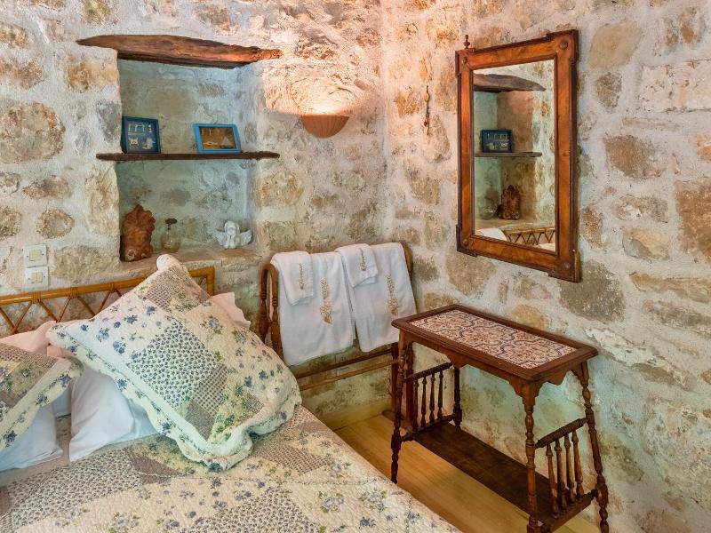 Pavezzo Country Retreat image