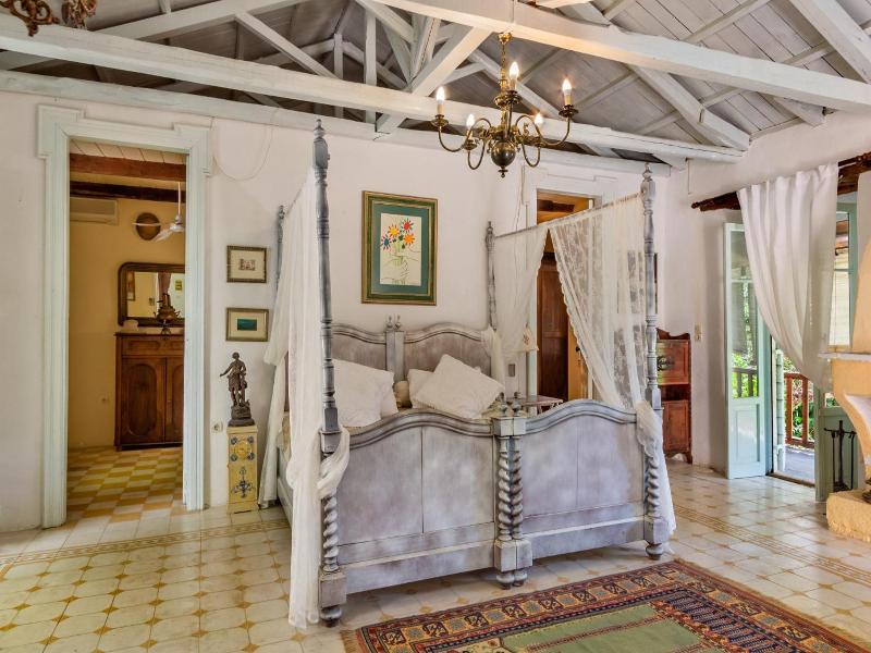 Pavezzo Country Retreat image