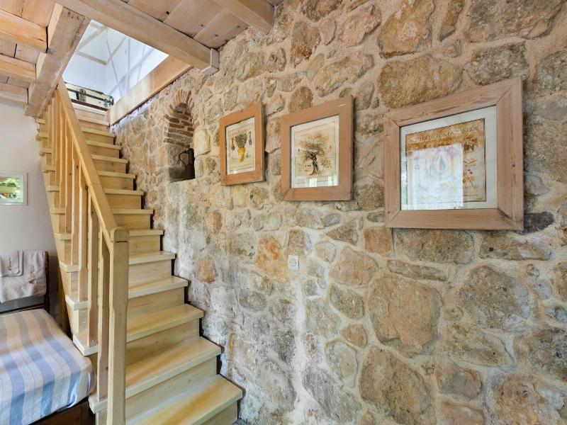 Pavezzo Country Retreat image
