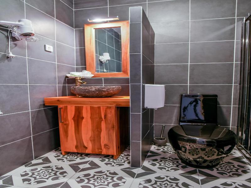 Logis Hôtel Emeraude des Bois image