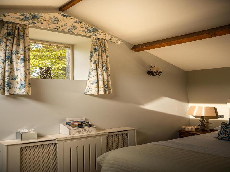 Shibden Mill Inn image