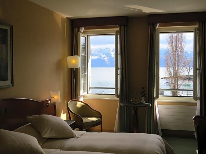 Hôtel du Port image