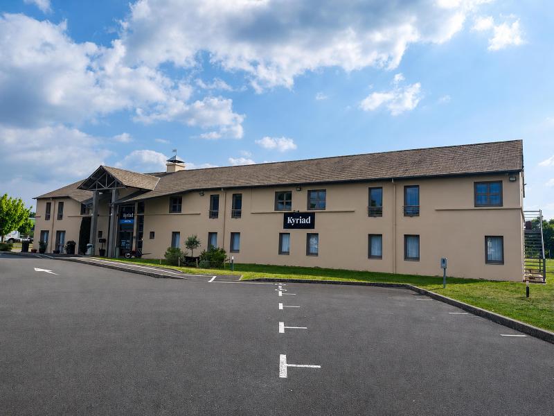 Kyriad Hotel La Fleche image