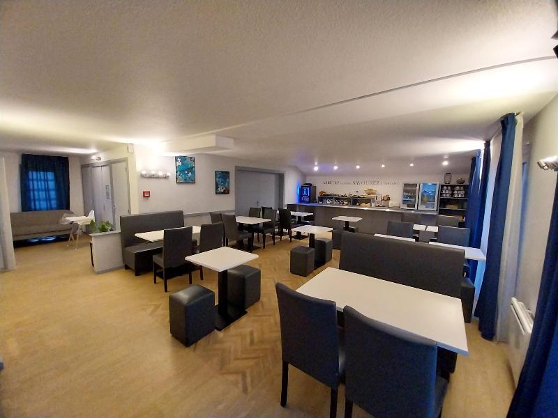 Kyriad Hotel La Fleche image