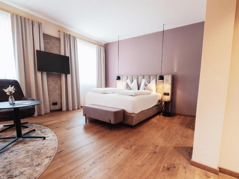 Hotel Schachner Krone und Kaiserhof image