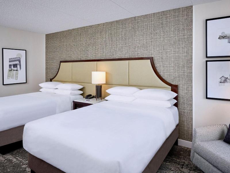 DOUBLE TWO QUEEN BEDS — photo 4
