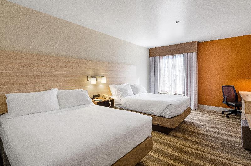 Holiday Inn Express Lexington — photo 17