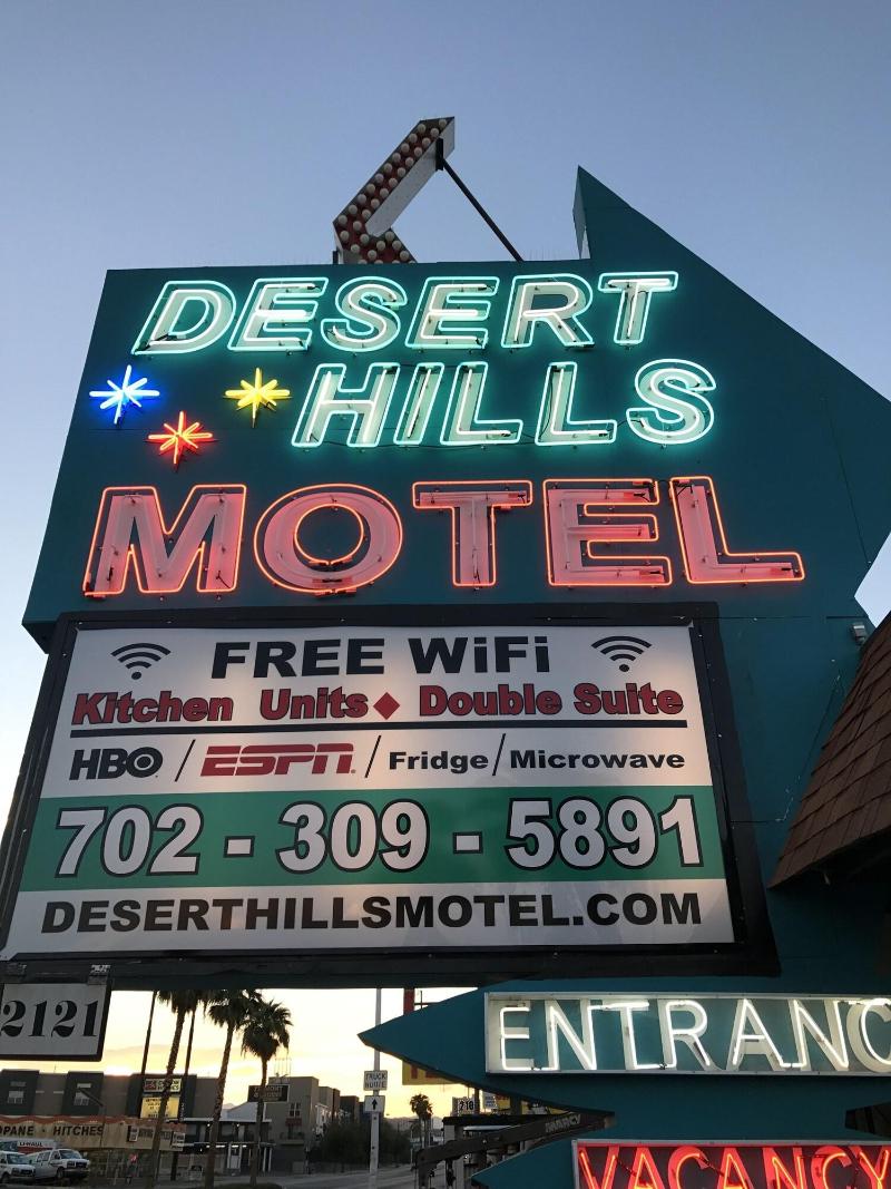 Desert Hills Motel image
