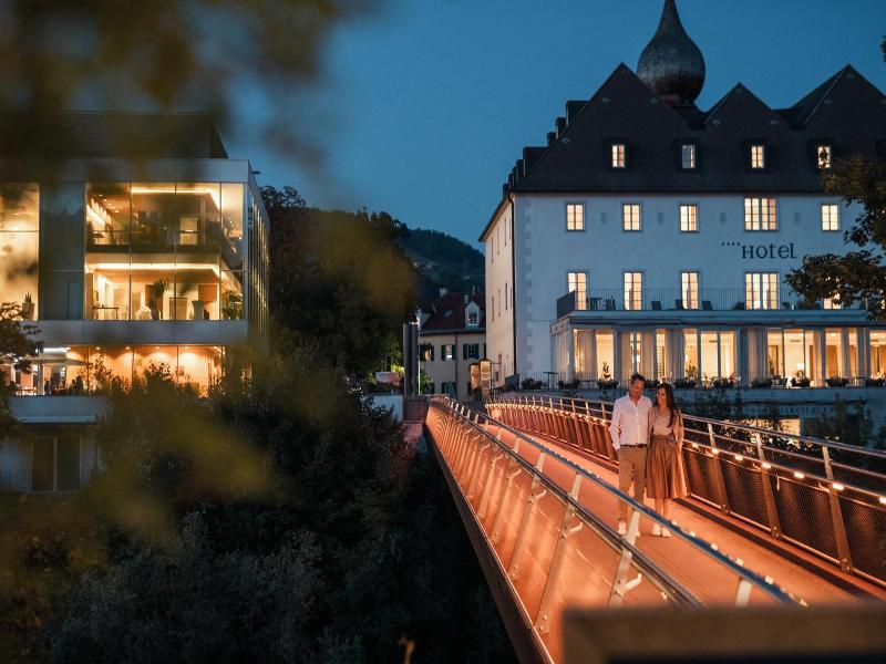 Schlosshotel an der Eisenstrasse image