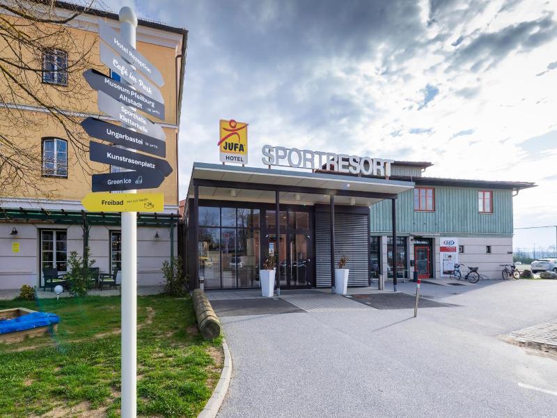 JUFA Fürstenfeld Sport Resort image