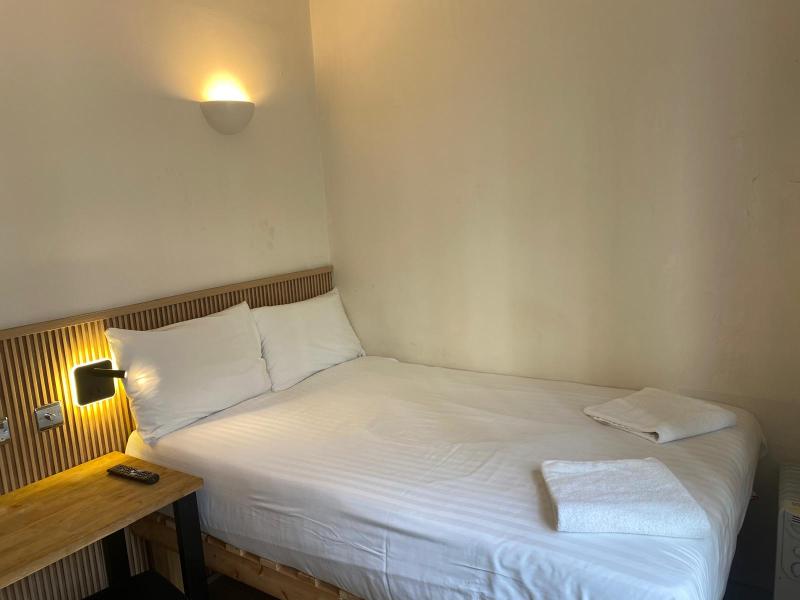 Exhibition Court Hotel 4 image