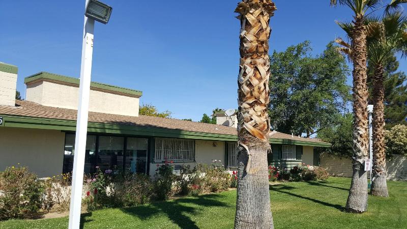Town House Motel image