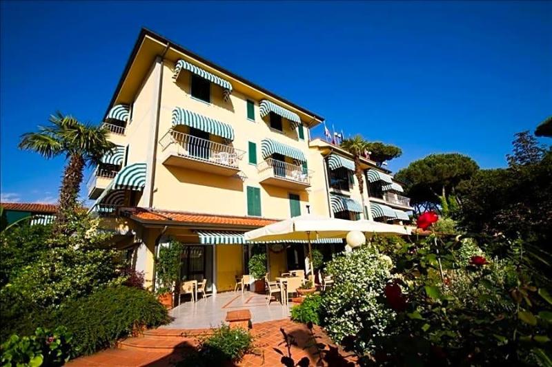 Gemma del Mare image