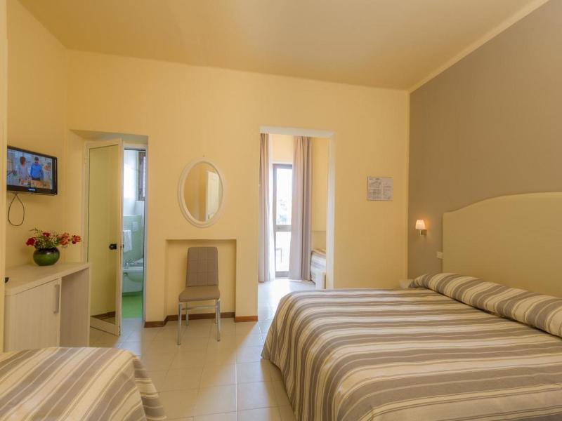 Gemma del Mare image