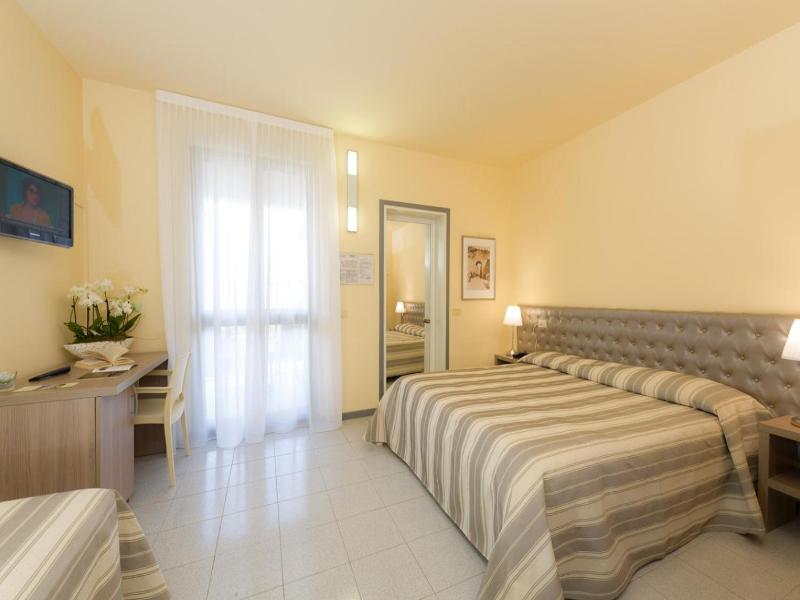 Gemma del Mare image