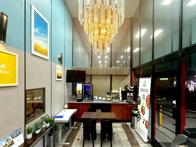 Days Inn by Wyndham Los Angeles Stadium Area/LAX image