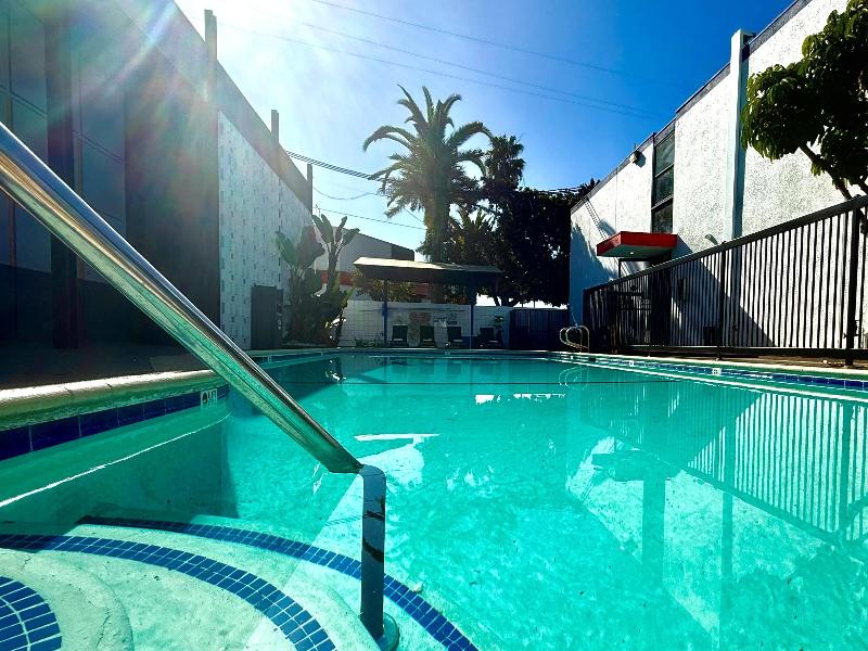 Days Inn by Wyndham Los Angeles Stadium Area/LAX image