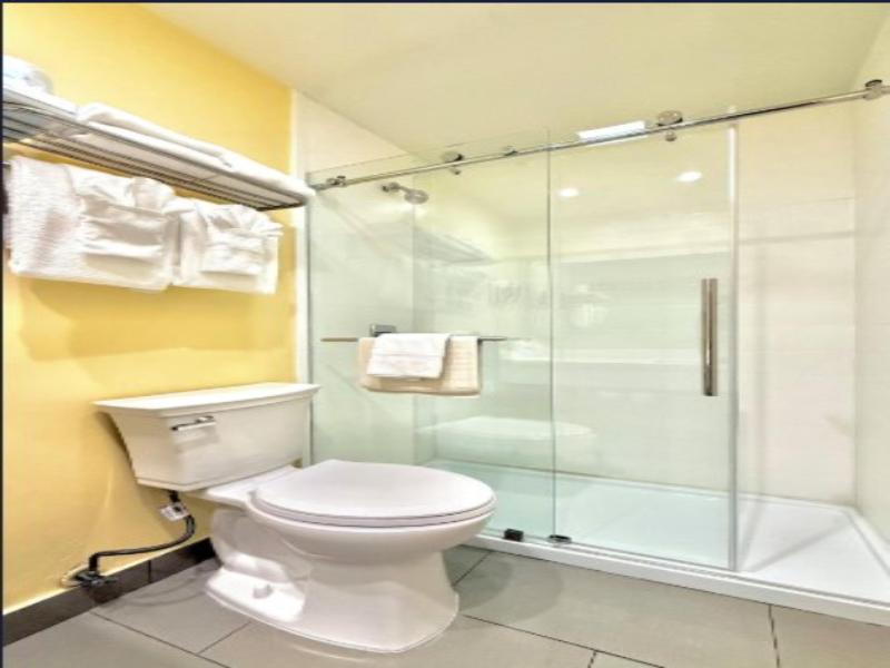 Days Inn by Wyndham Los Angeles Stadium Area/LAX image