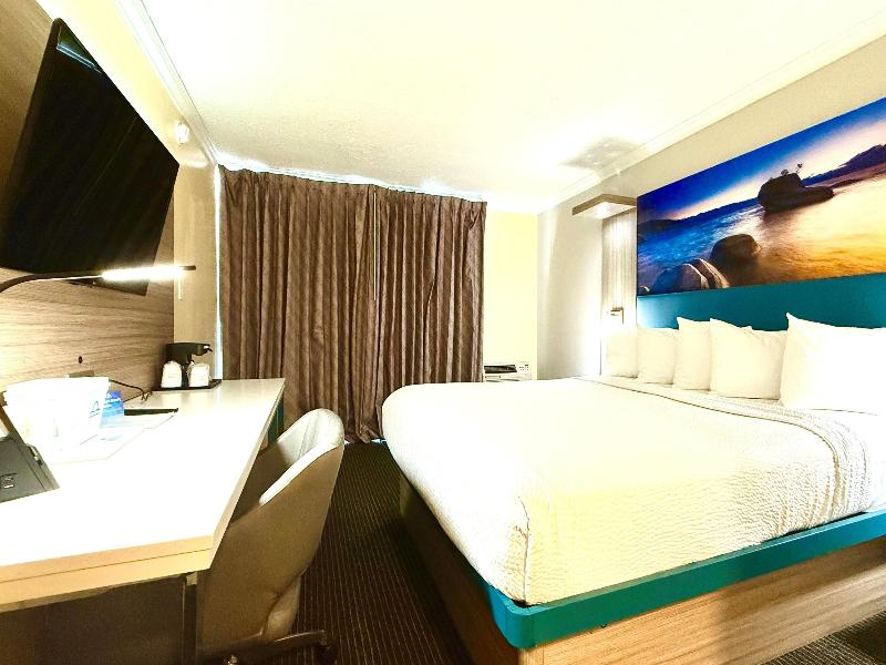 Days Inn by Wyndham Los Angeles Stadium Area/LAX image