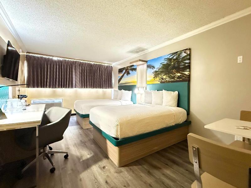 Days Inn by Wyndham Los Angeles Stadium Area/LAX image