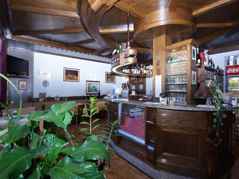 Alpi Hotel & Residence image
