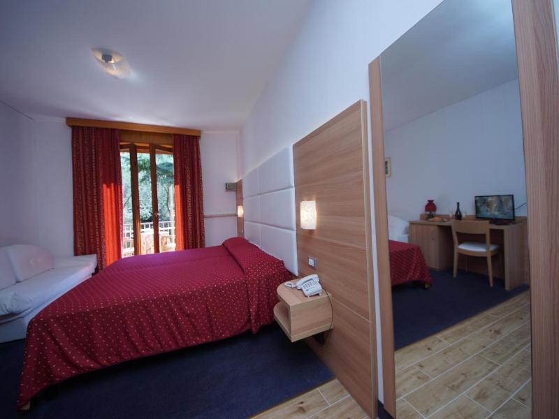 Alpi Hotel & Residence image