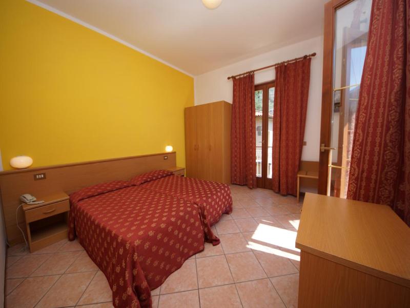 Alpi Hotel & Residence image