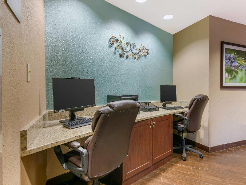 Comfort Suites The Villages image