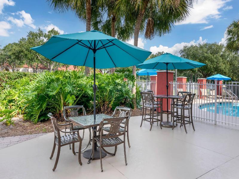 Comfort Suites The Villages image