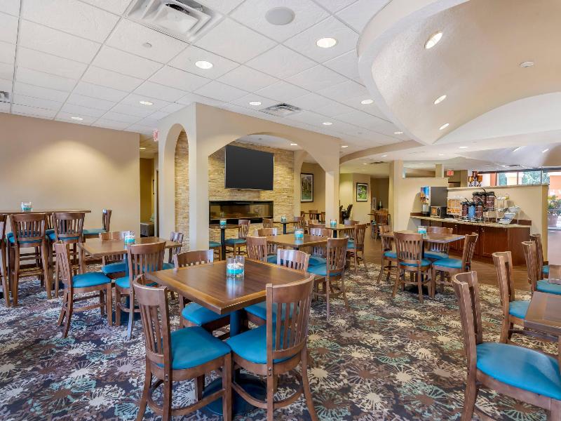 Comfort Suites The Villages image